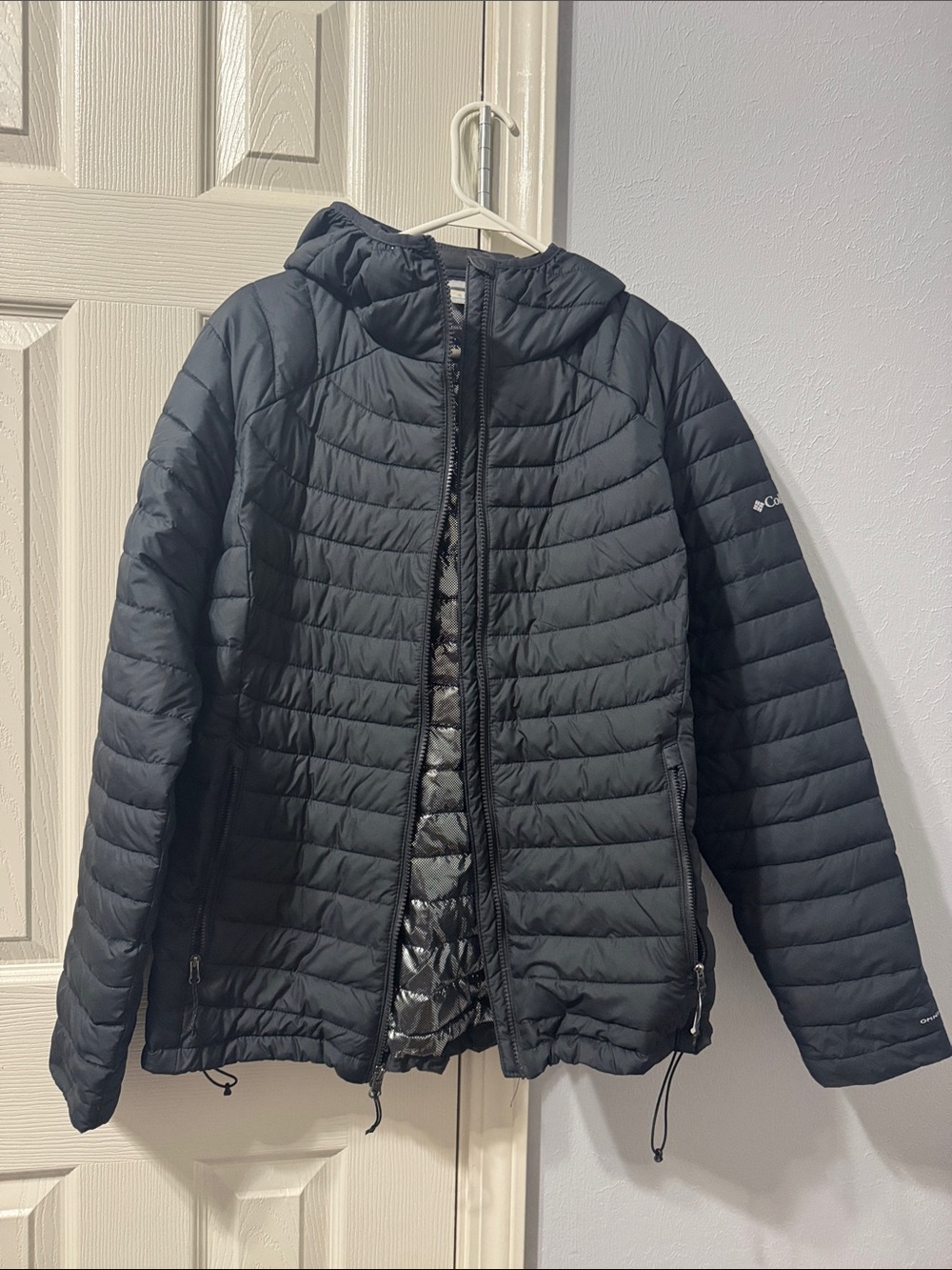 Columbia Black Hooded Quilted Puffer Jacket